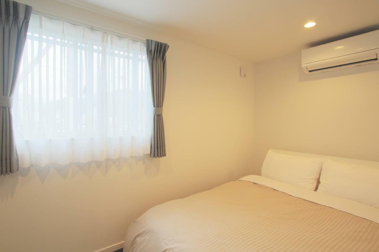 Villas Waraku Fujiyoshida Rom bilde